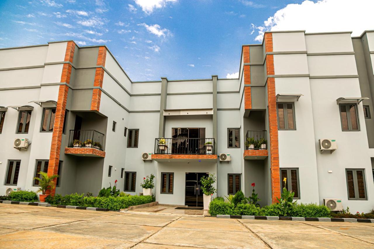 Fragrance Apartments And Suites Ibadán Exterior foto