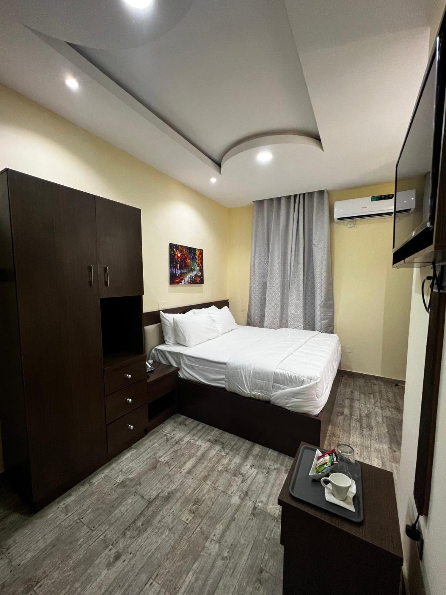 Fragrance Apartments And Suites Ibadán Exterior foto